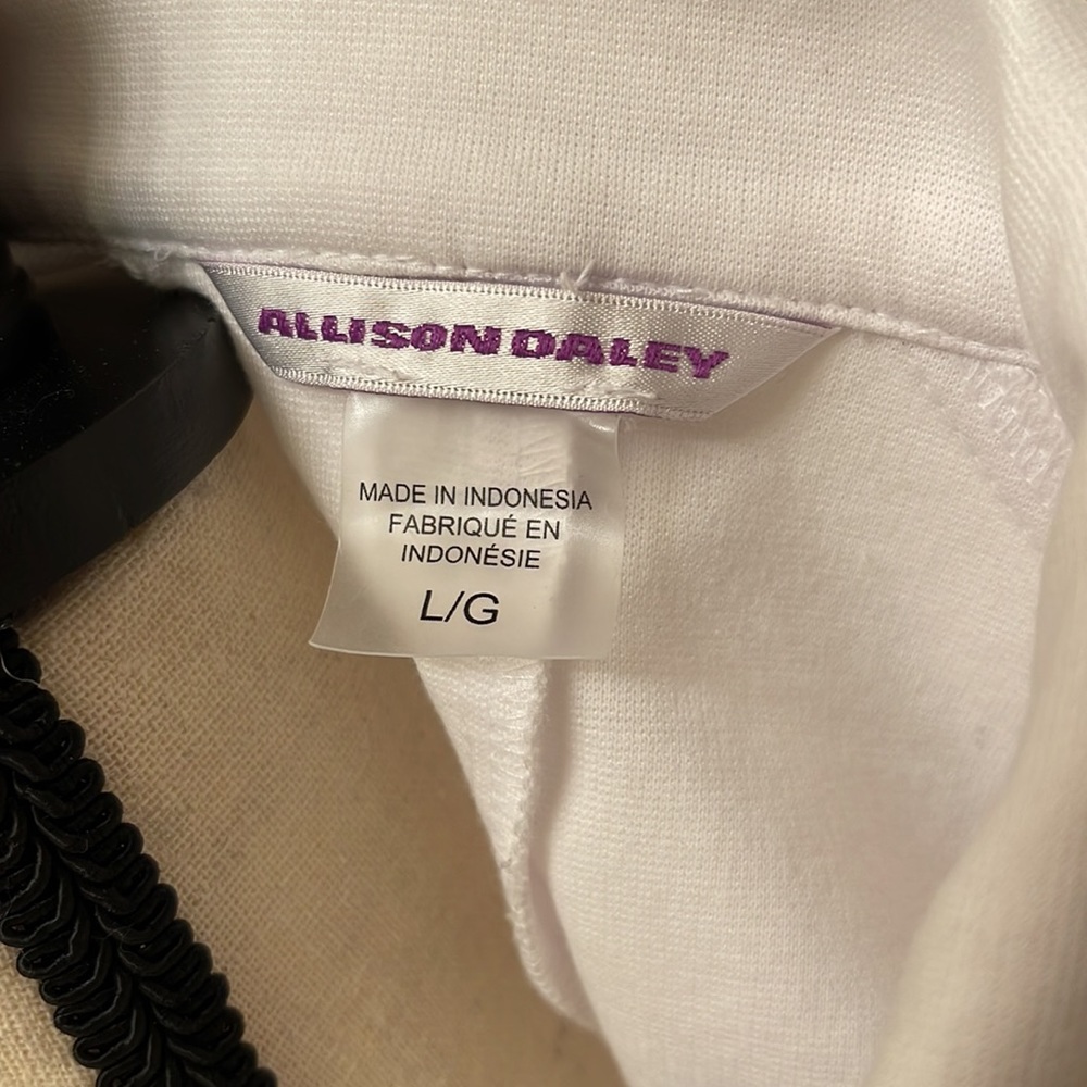 Beautiful Allison Daley CardiganVest - Picture 3 of 8